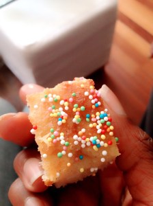 Eksi koekoe/Surinaamse eierkoek 