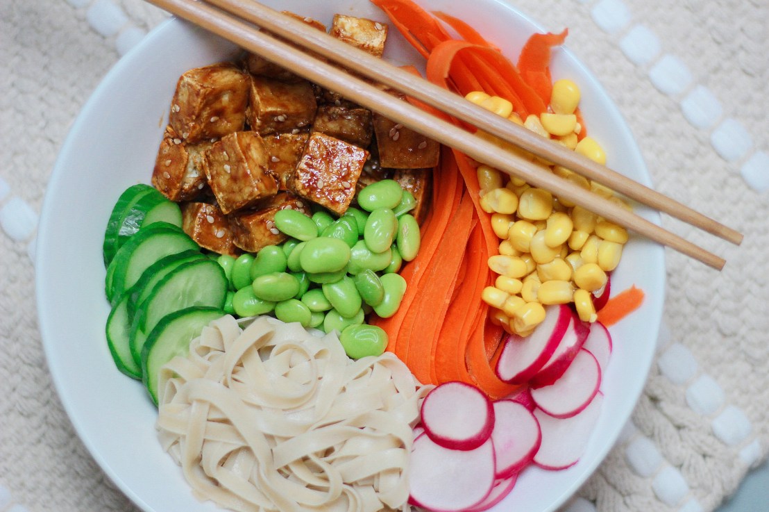 Raw vegan challenge Day 4 (poké&nbsp;bowl)